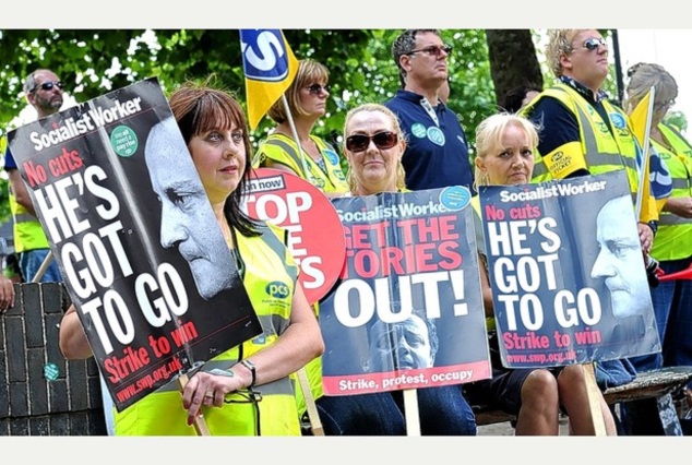 Union members on strike in Stoke.